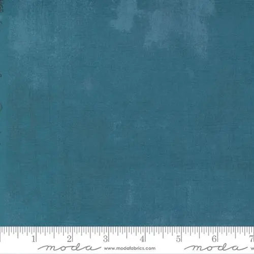 568 Blue Bonnie Moda Grunge - Fat Quarter