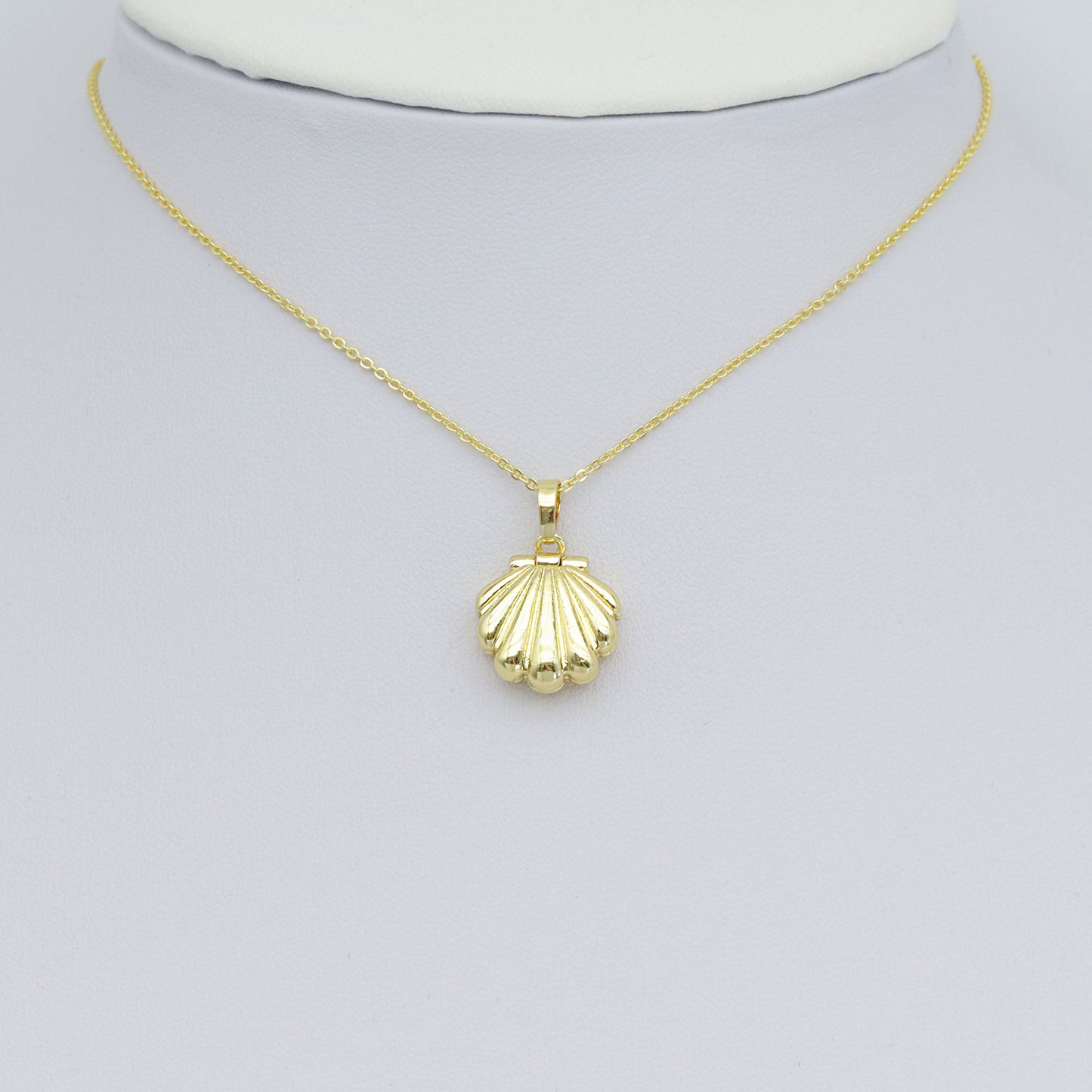 White Pearl Gold Shell Shape charm, Sku#LK1022