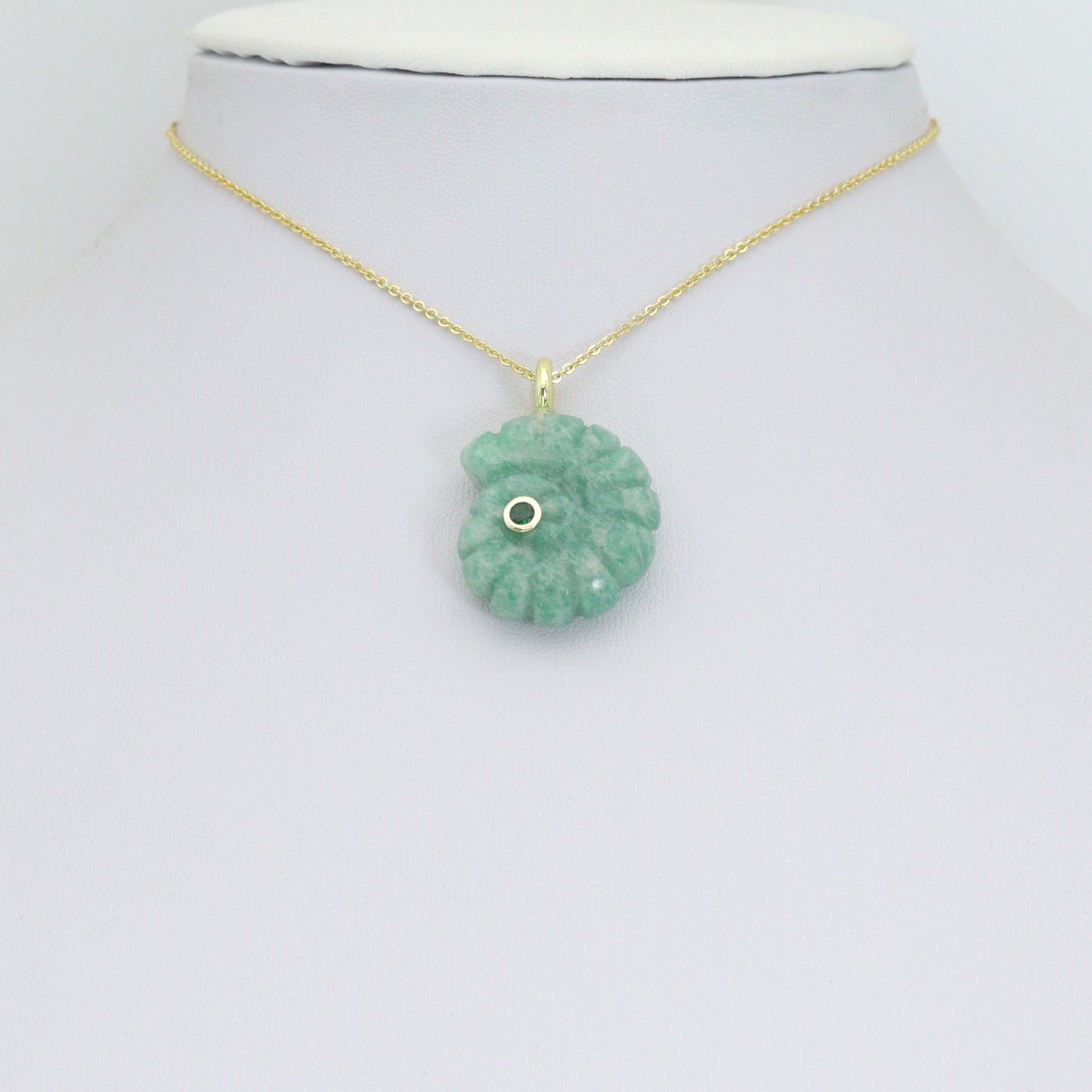 Natural Gemstone Snail Shape Pendant charm, Stone charm, Sku#LY34