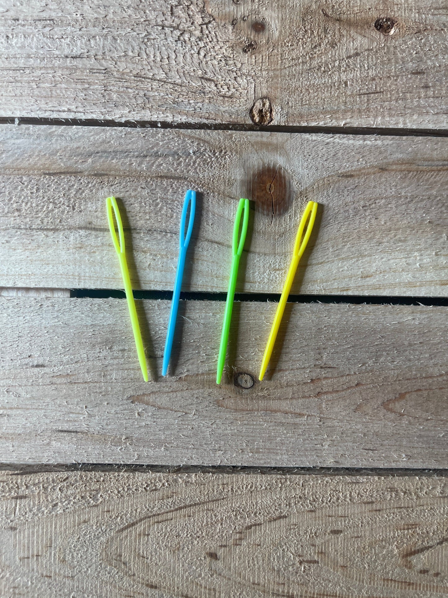 Plastic Wool Needles